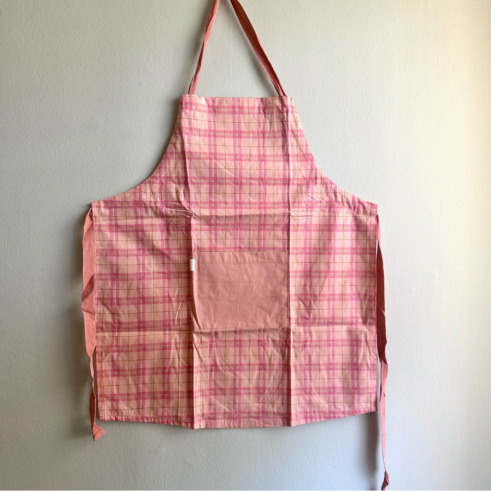 NIB To The Market Pink Scotty Full Length Apron - Pink Plaid / Checkered Pattern